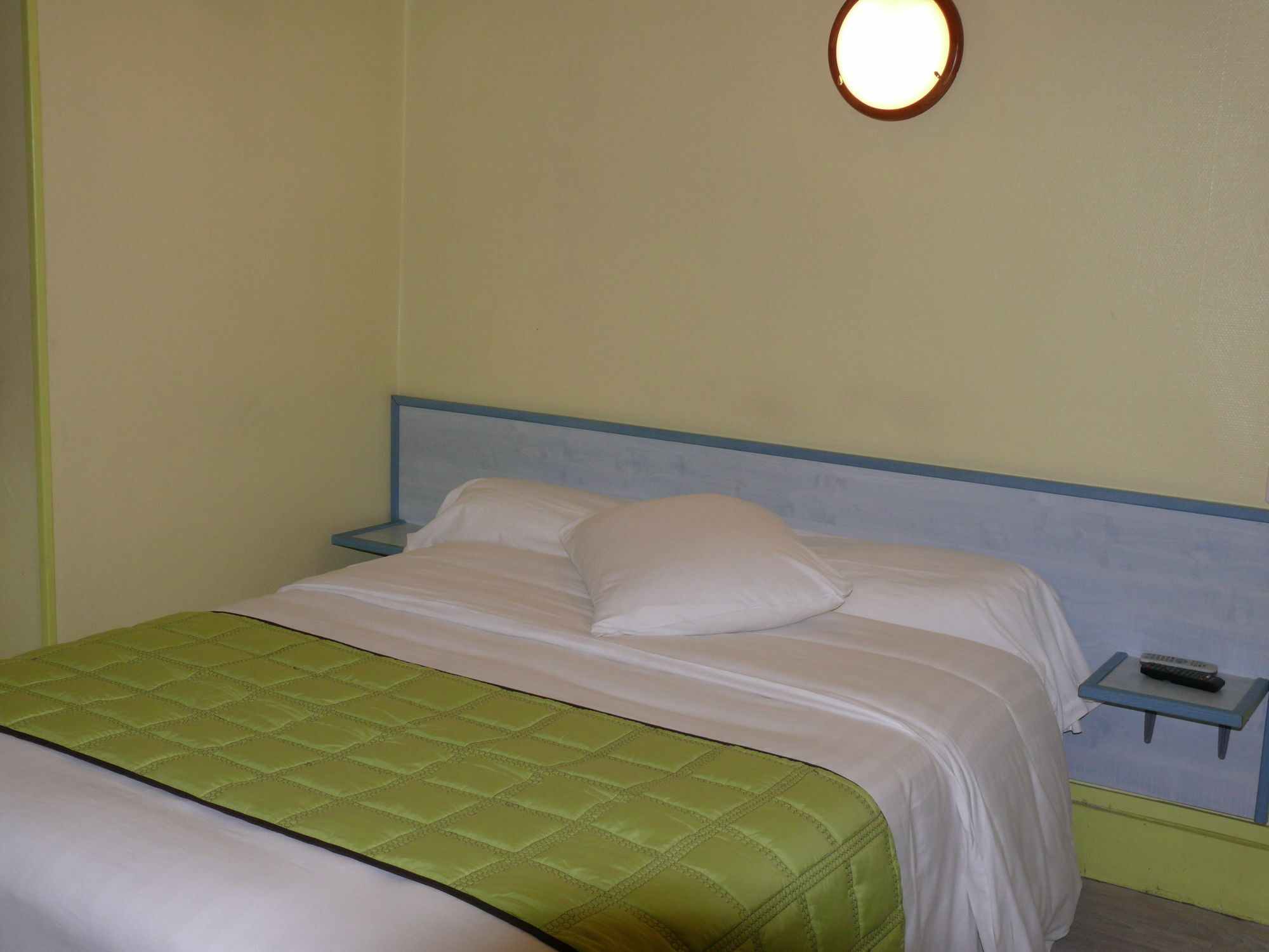 Hotel Bressan Du Xx° Siecle 布雷斯地区布尔格 外观 照片